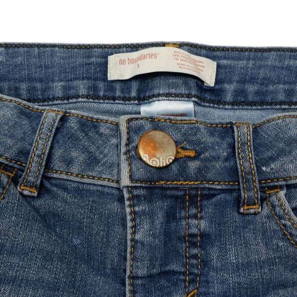 No Boundaries Shorts Juniors Size 1 W26 Blue Jean Distressed Denim Stretch - Picture 5 of 7